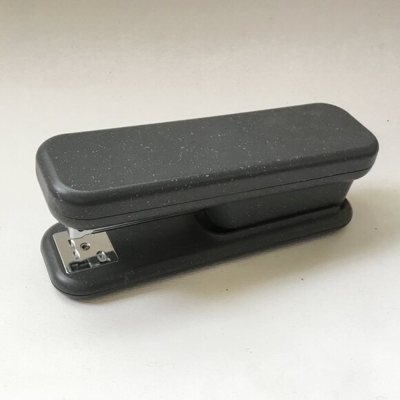 Vintage Tenex Postmodern Space Age Gray Speckled Stapler - Picture 2 of 7
